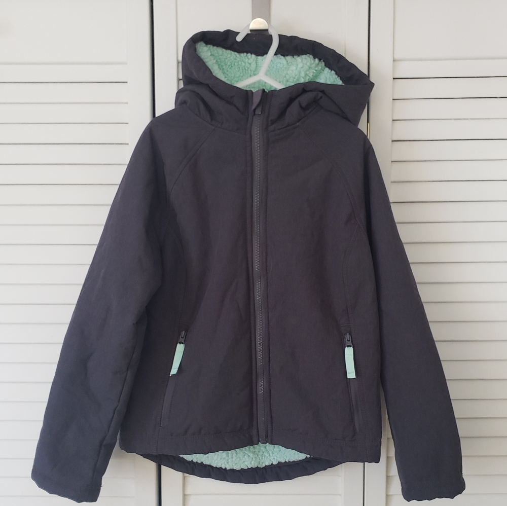 All in motion brand snow jacket size 6